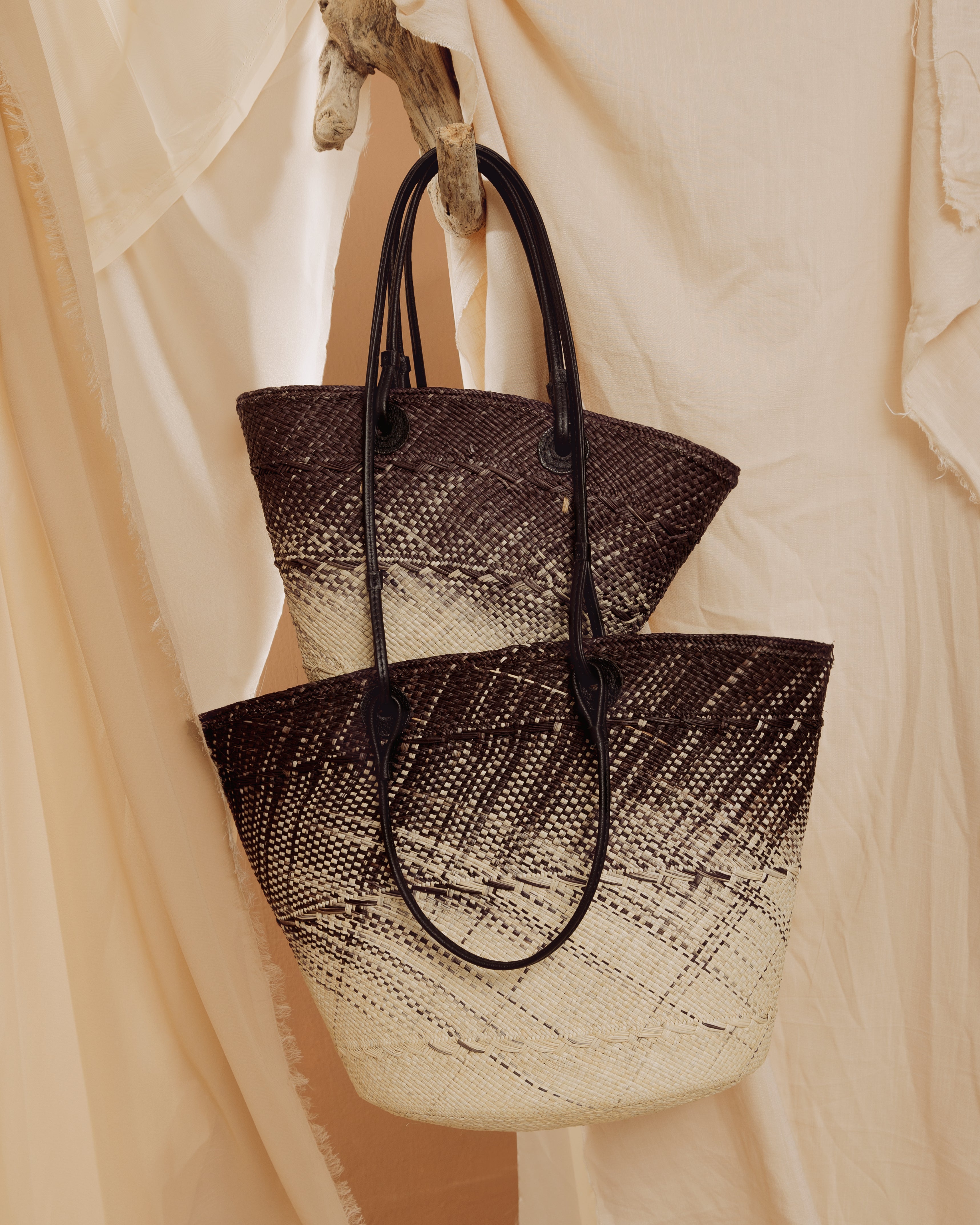 Detailed Natural Leather Medium Basket Bag